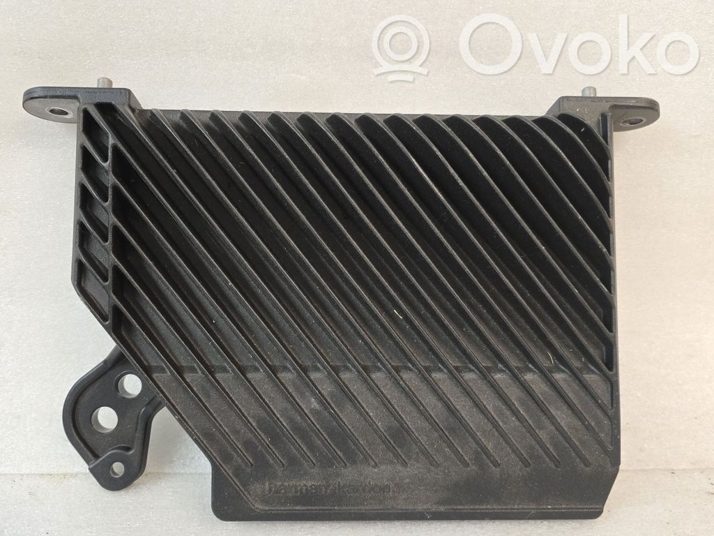 Volvo XC60 Garso stiprintuvas 