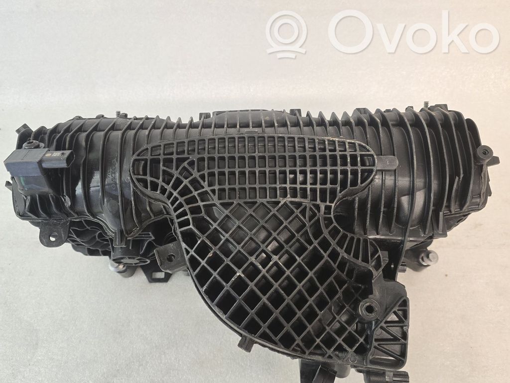 Volvo XC40 Colector de admisión 