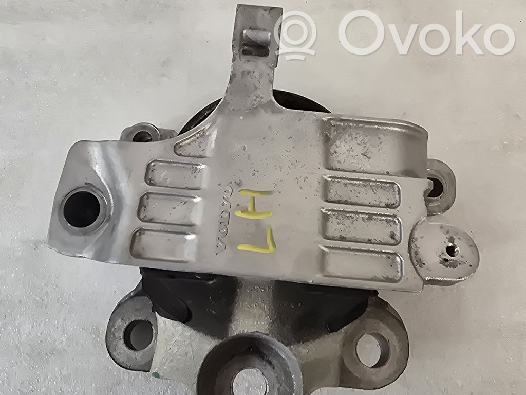 Volvo XC40 Gearbox mount 