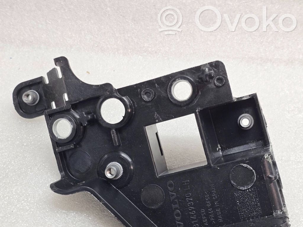 Volvo XC40 Support phare frontale 
