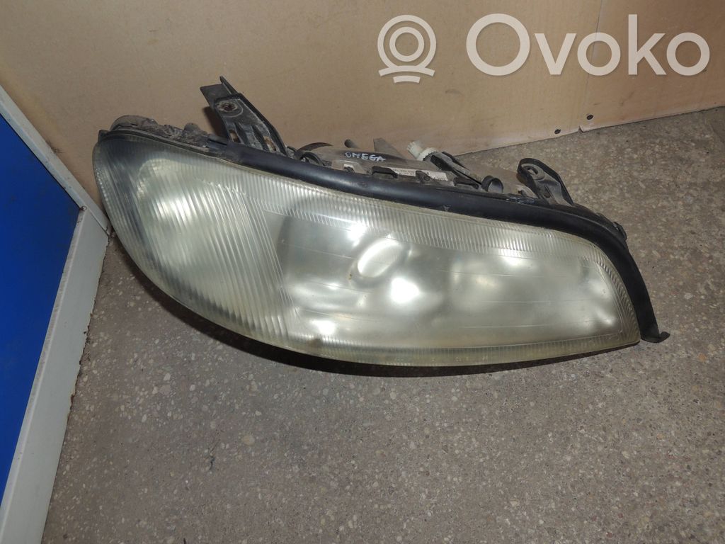 Opel Omega B2 Scheinwerfer 