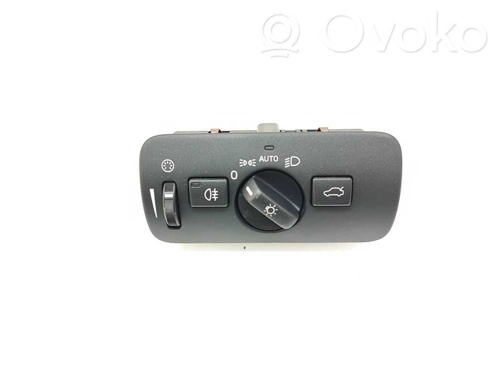 Volvo V40 Light switch 