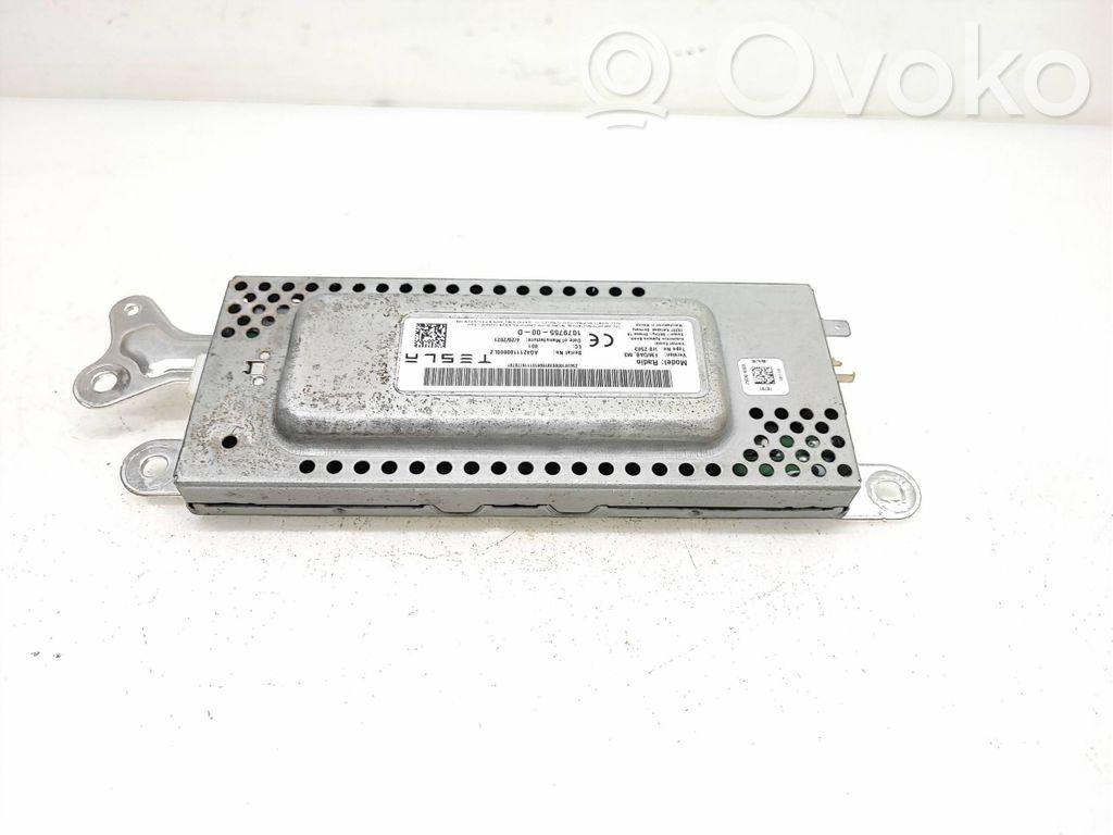 Tesla Model 3 Antenos stiprintuvas 