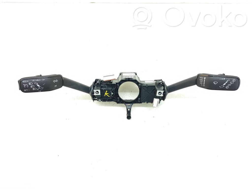 Skoda Octavia Mk3 (5E) Interruptor/palanca de limpiador de luz de giro 