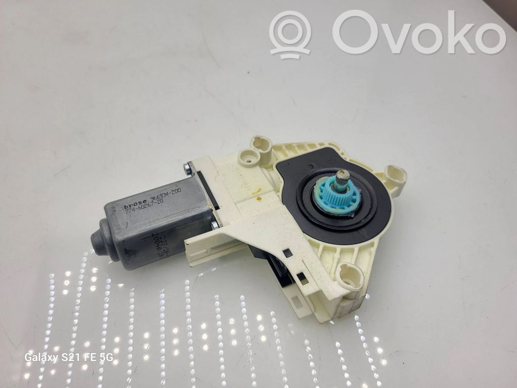 Silnik regulatora szyby drzwi przednich   8K0959802A,1101965575200,10420251544