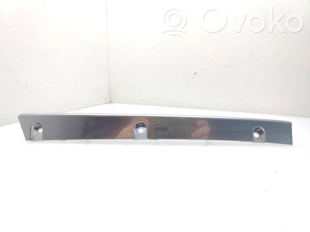 Volvo V40 Dashboard glove box trim 