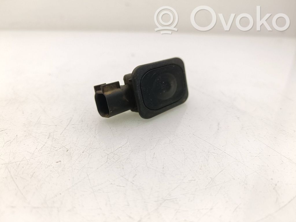 Ford Mondeo MK IV Tailgate opening switch 