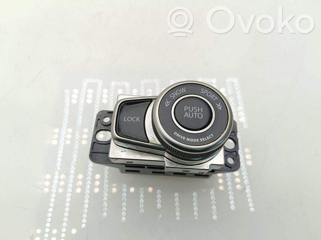 Suzuki Vitara (LY) Differential lock switch 