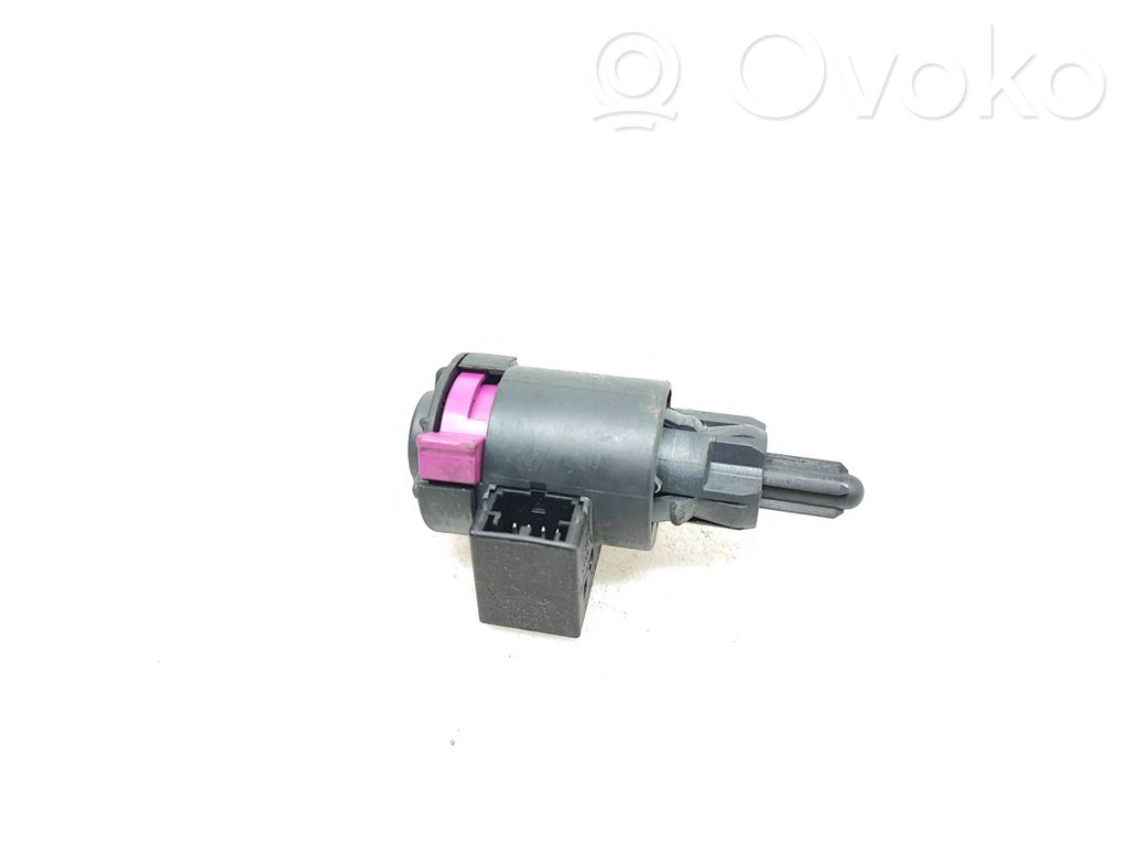 Audi A4 S4 B8 8K Brake pedal sensor switch 