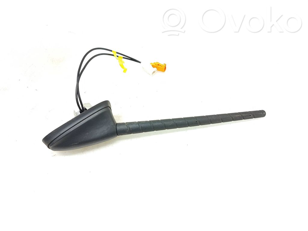 Peugeot Partner III Radion antenni 