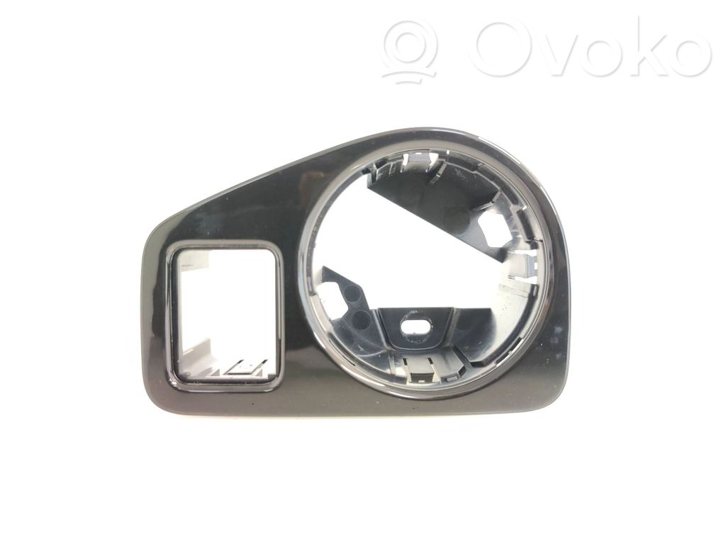 Ramka deski rozdzielczej   5G1858060,5G1858210