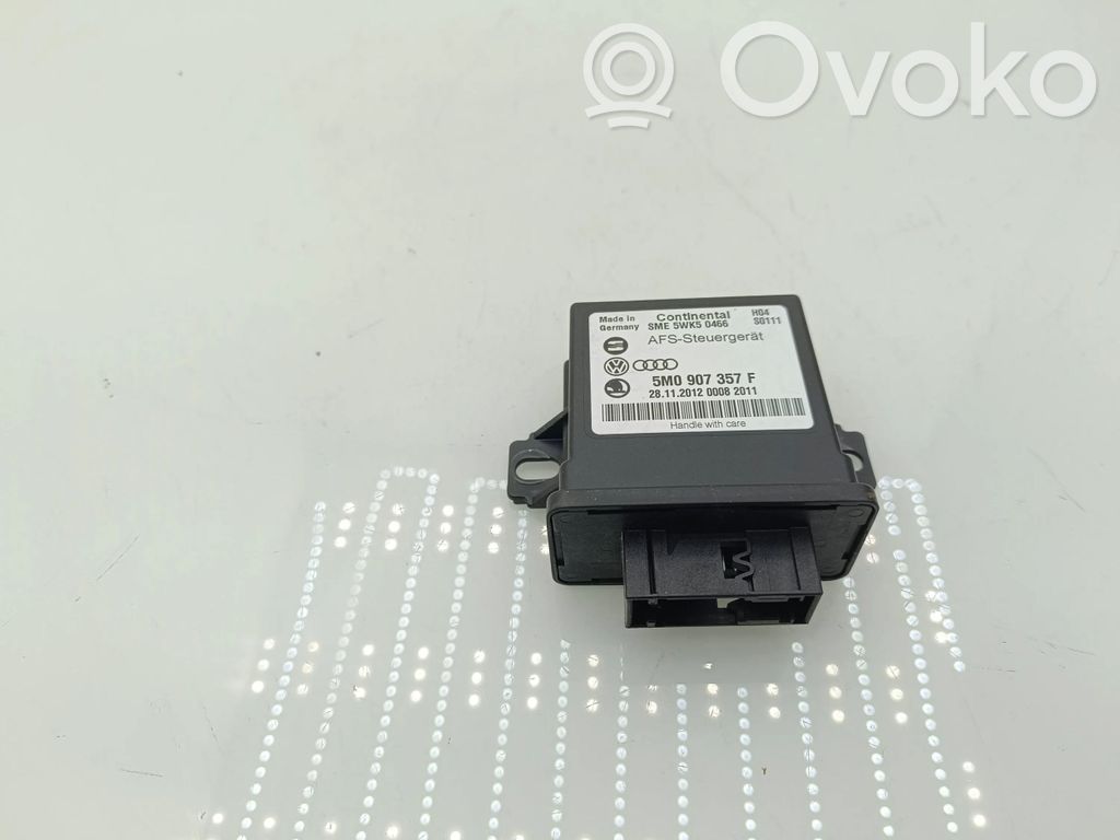 Volkswagen PASSAT B7 Light module LCM 