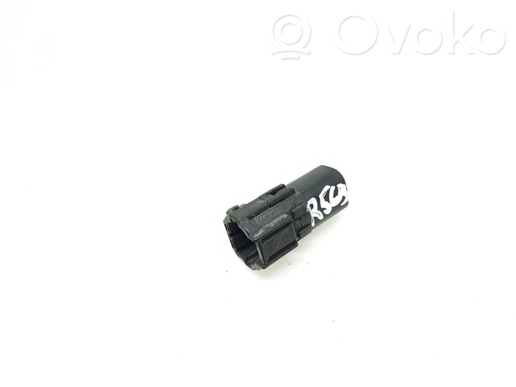 Nissan Qashqai Outside/exterior temperature sensor 