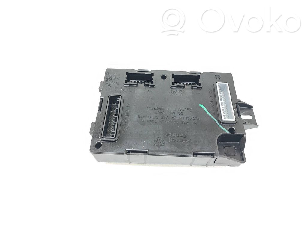 Renault Trafic III (X82) Other control units/modules 