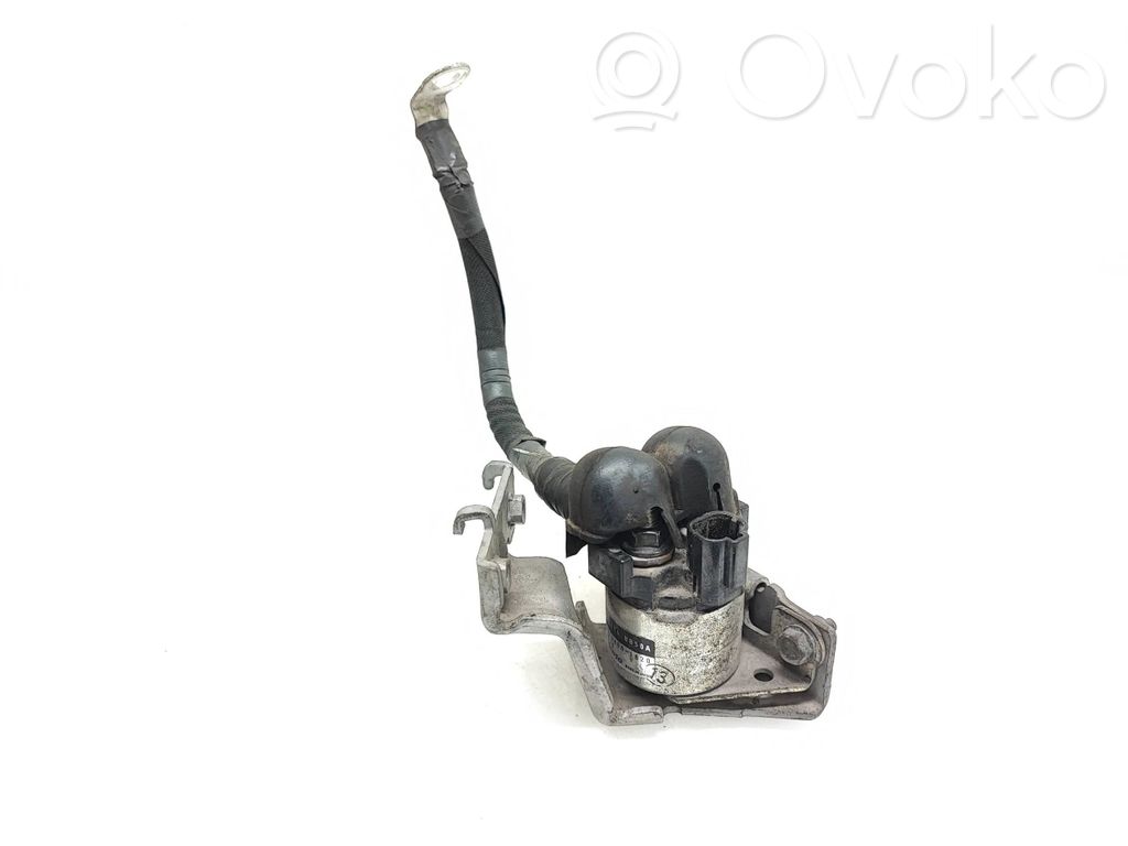 Nissan Qashqai Ignition-blocking relay 