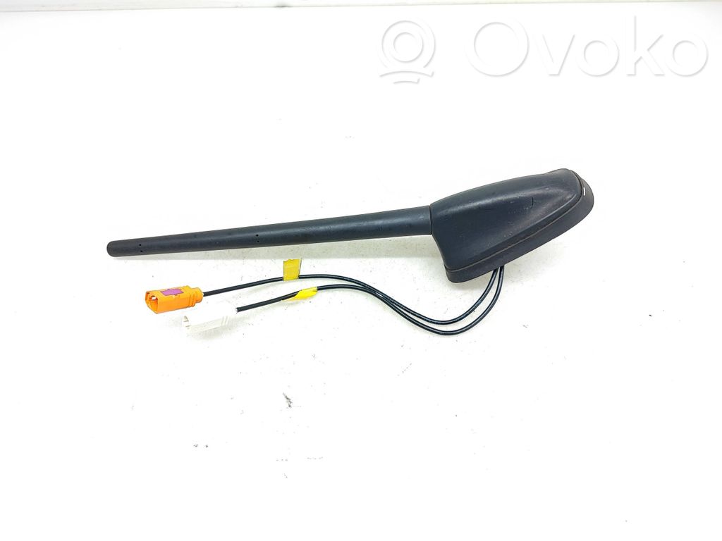 Opel Vivaro Radion antenni 