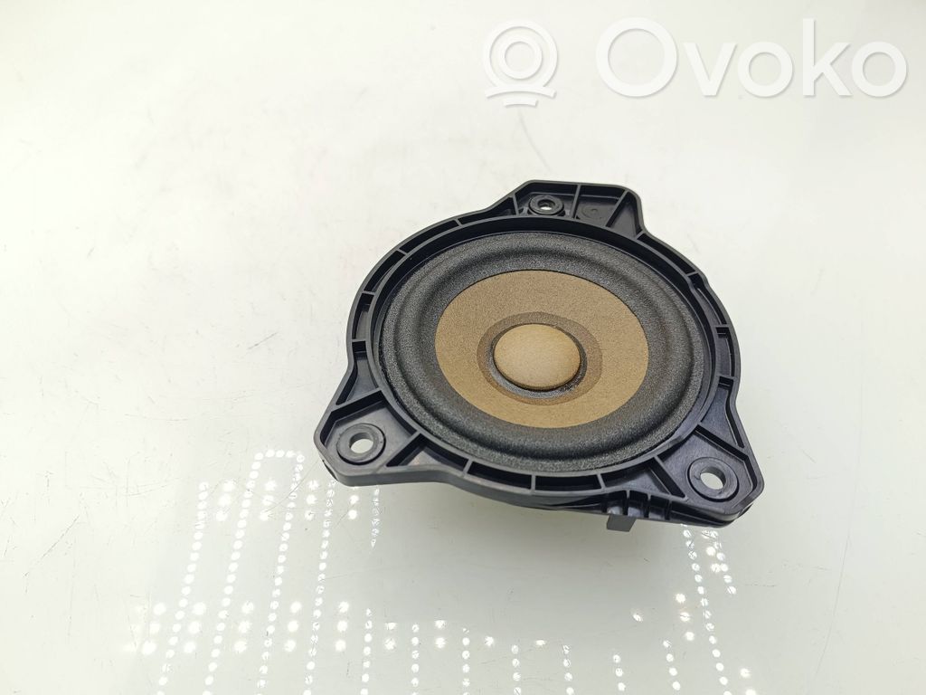 Polestar 2 Panel speaker 