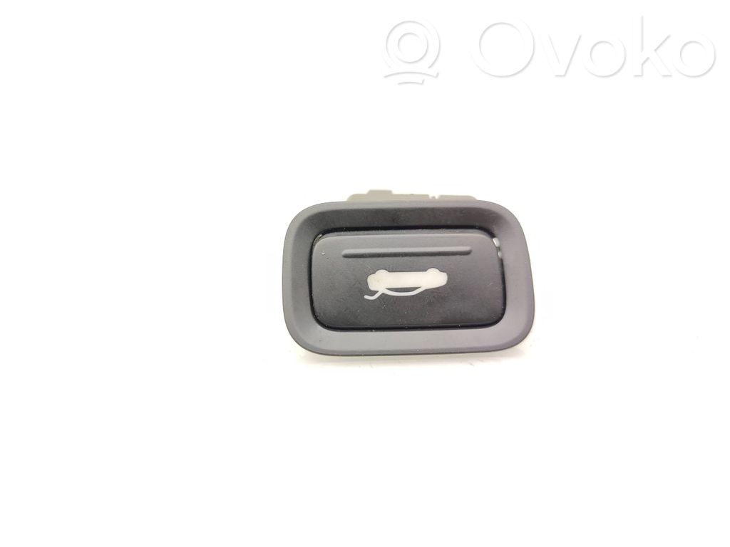 Hyundai i40 Tailgate opening switch 
