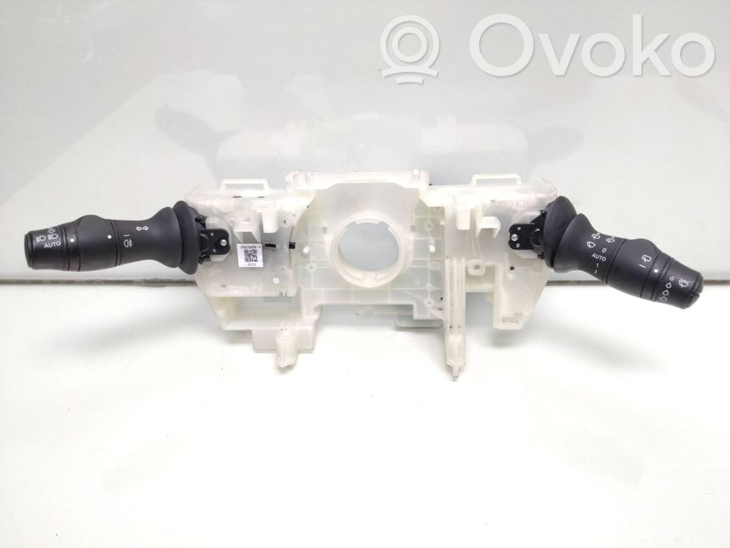 Renault Zoe Wiper turn signal indicator stalk/switch 