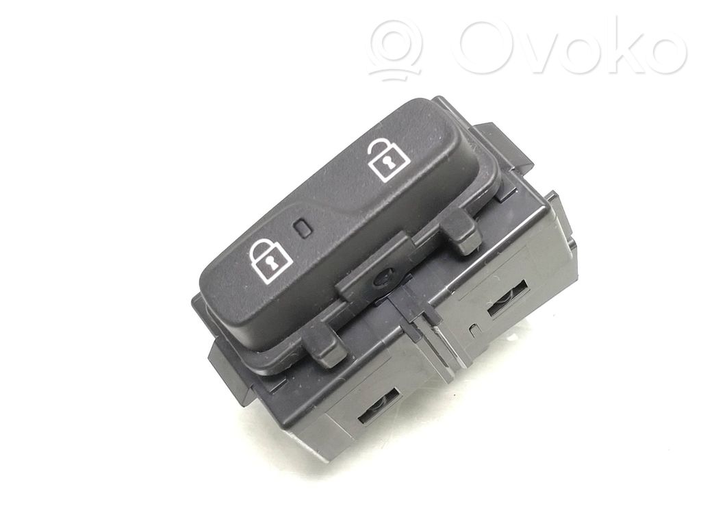Volvo V40 Central locking switch button 