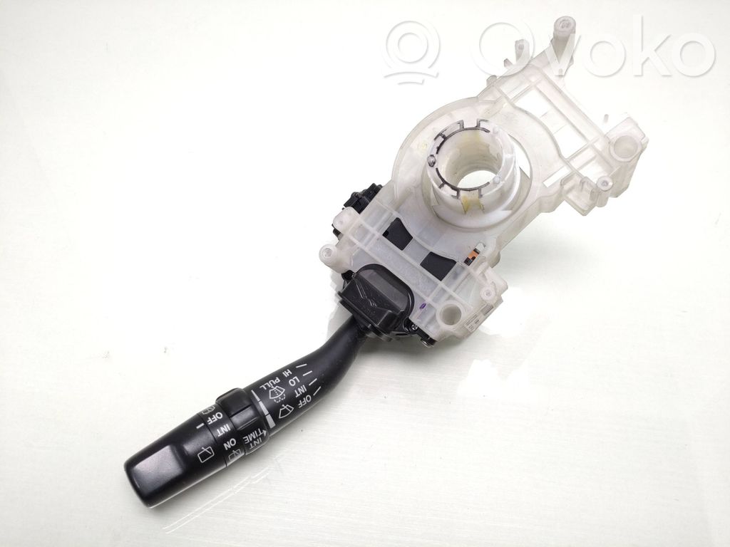 Suzuki Grand Vitara II Wiper control stalk 