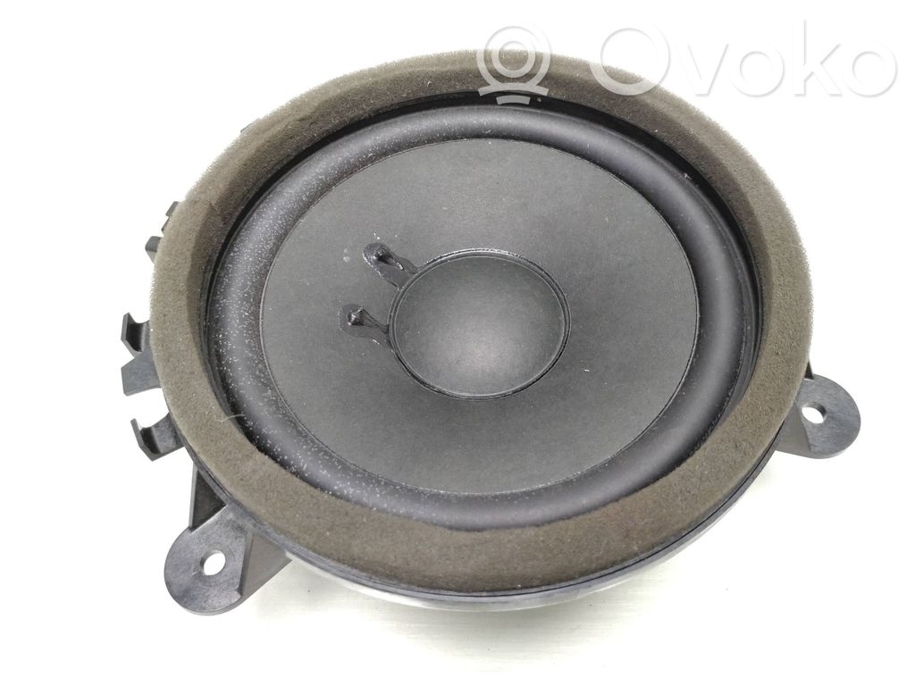 Volvo V40 Front door speaker 