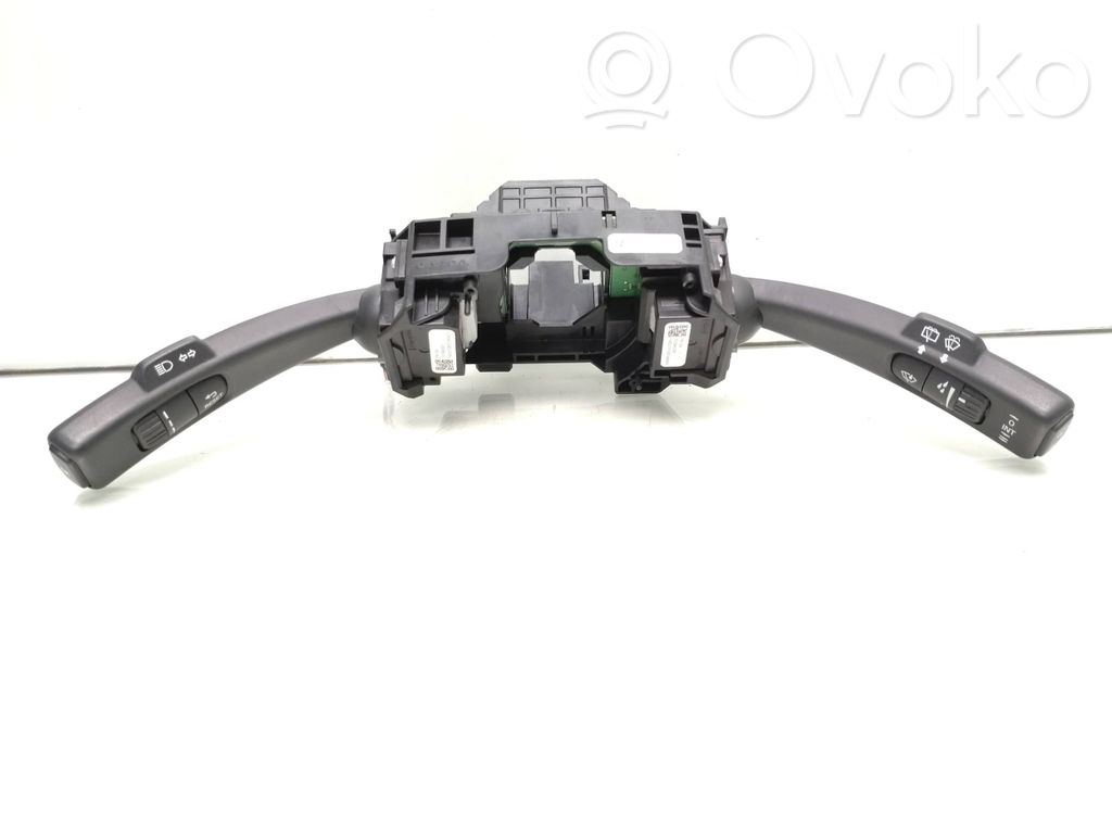 Volvo V40 Wiper turn signal indicator stalk/switch 