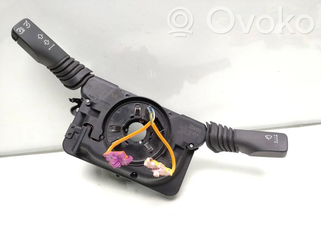 Opel Zafira B Wiper turn signal indicator stalk/switch 