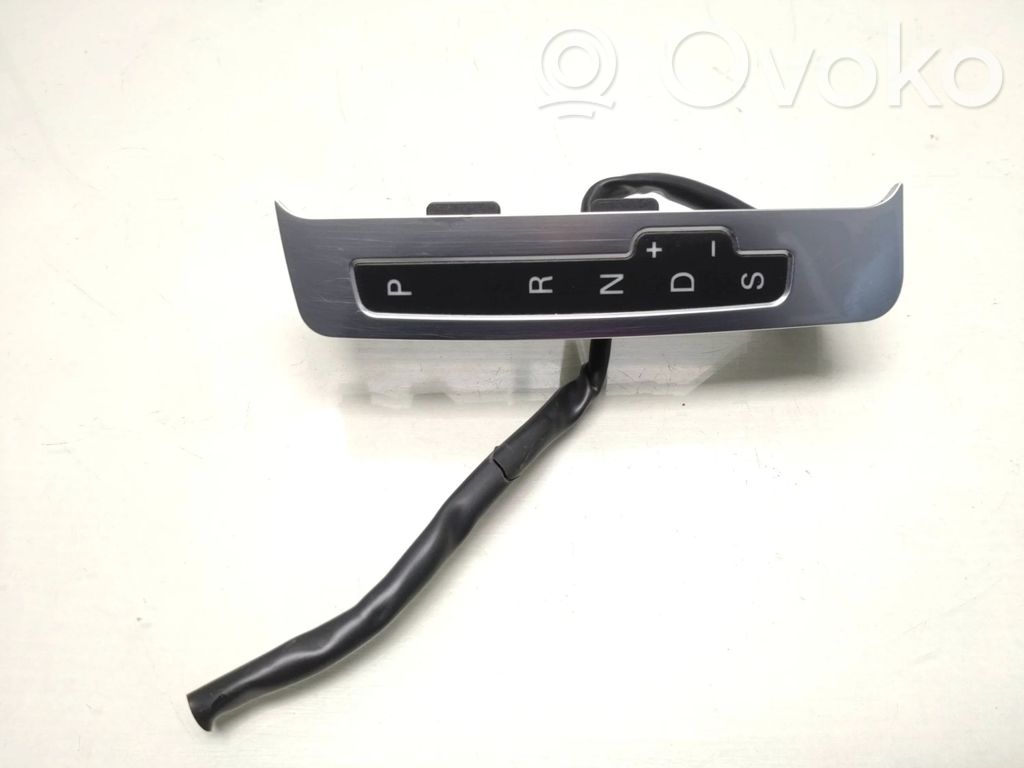 Audi A6 S6 C6 4F Gear shift selector indicator 