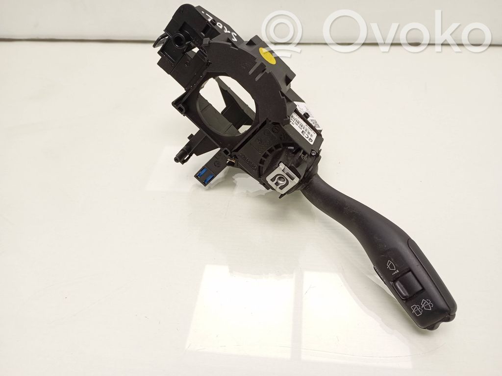 Audi A3 S3 8P Wiper control stalk 