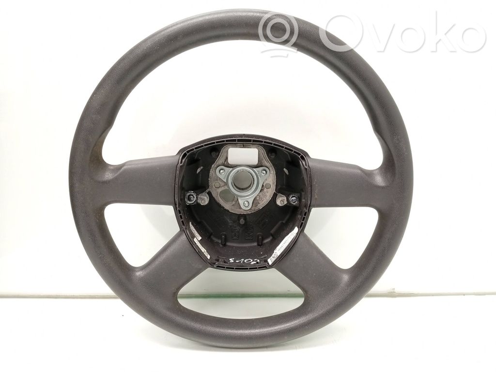 Audi A3 S3 8P Steering wheel 