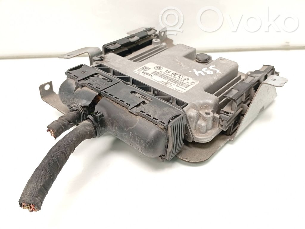 Volkswagen Touran I Engine control unit/module 