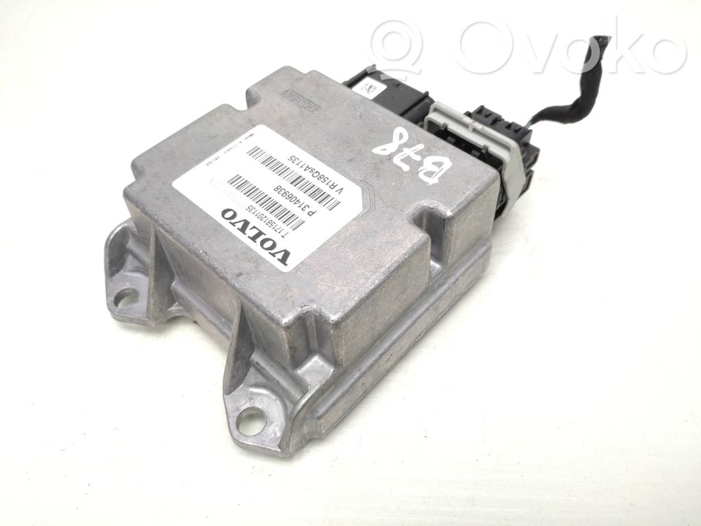 Volvo V40 Airbag control unit/module 