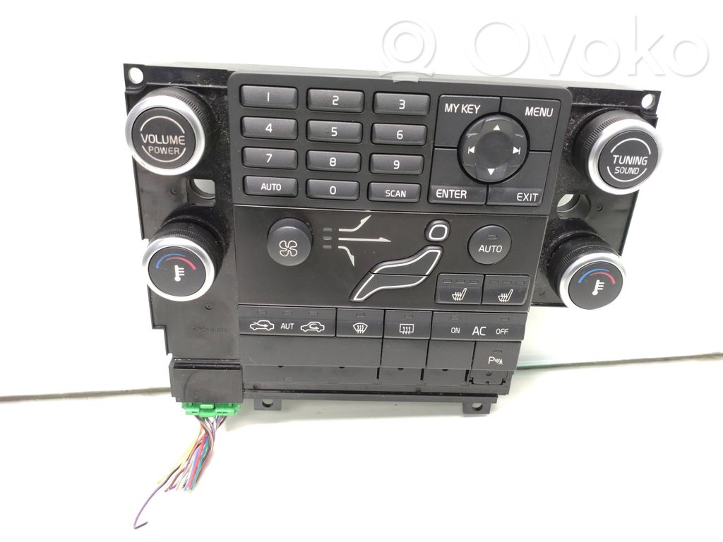 Volvo V70 Climate control unit 