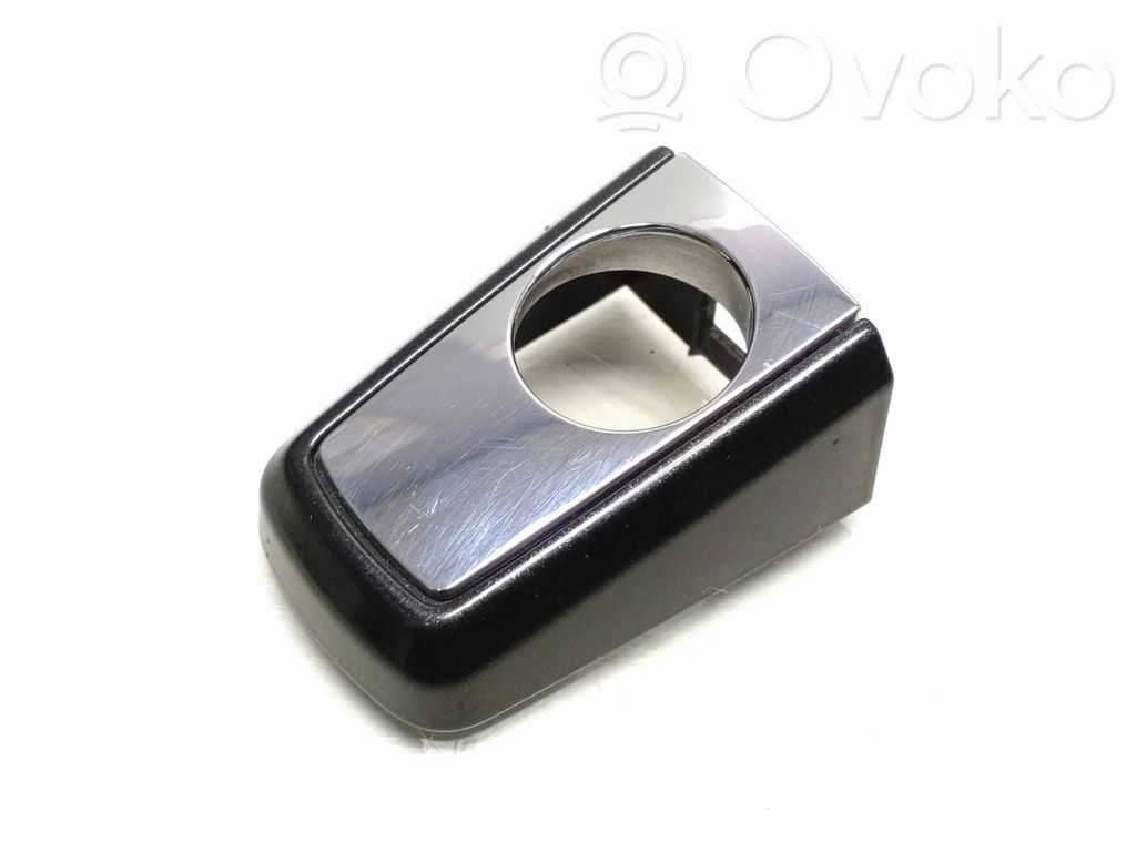 Opel Insignia A Tapa manecilla puerta delantera 