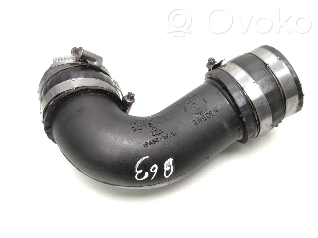 Volvo XC70 Intercooler hose/pipe 