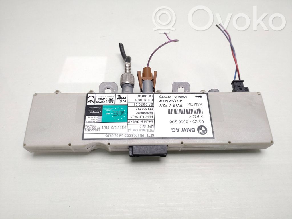 BMW 3 E46 Antenos stiprintuvas 