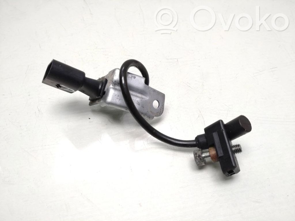 BMW 5 E60 E61 Crankshaft position sensor 