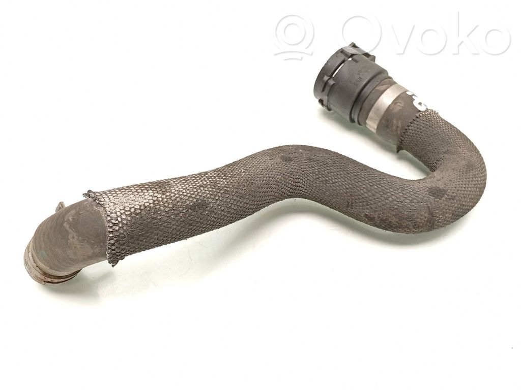 Volvo V60 Engine coolant pipe/hose 