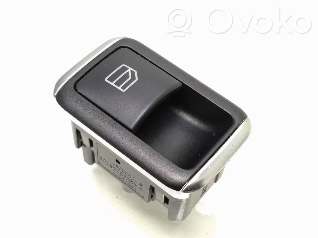 Mercedes-Benz C W204 Electric window control switch 