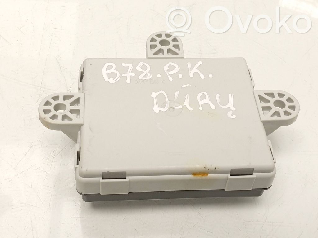 Volvo V40 Door control unit/module 