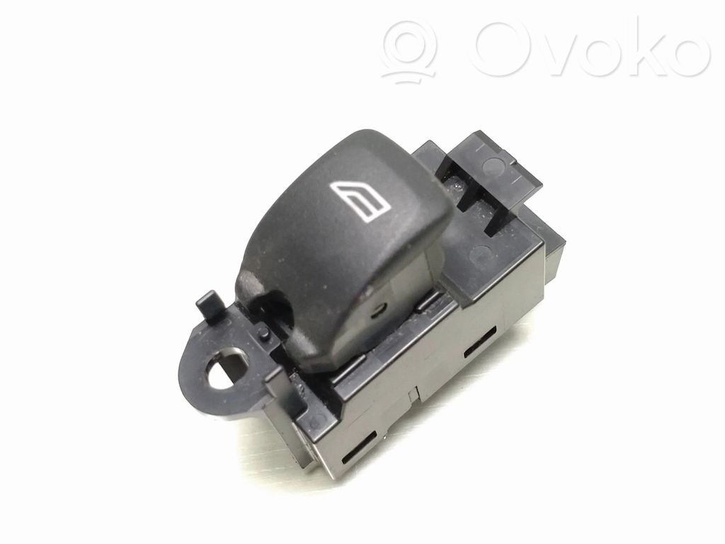 Volvo V60 Electric window control switch 