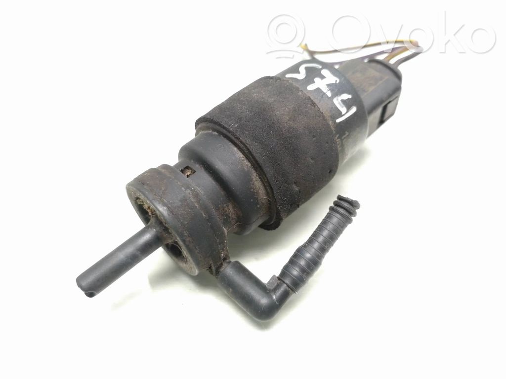 Audi A6 S6 C6 4F Windscreen/windshield washer pump 