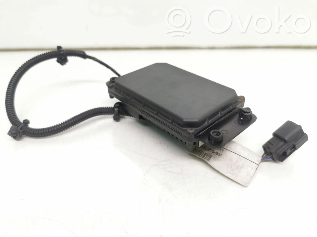 Volvo V60 Distronic sensor radar 