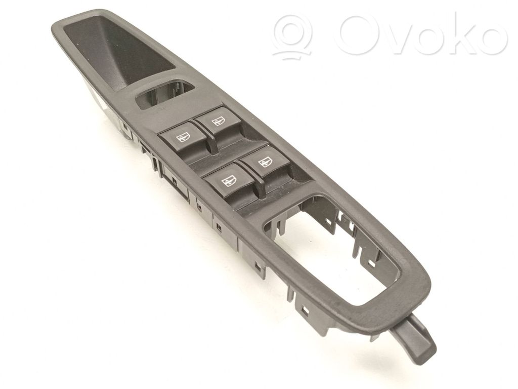 Renault Zoe Electric window control switch 