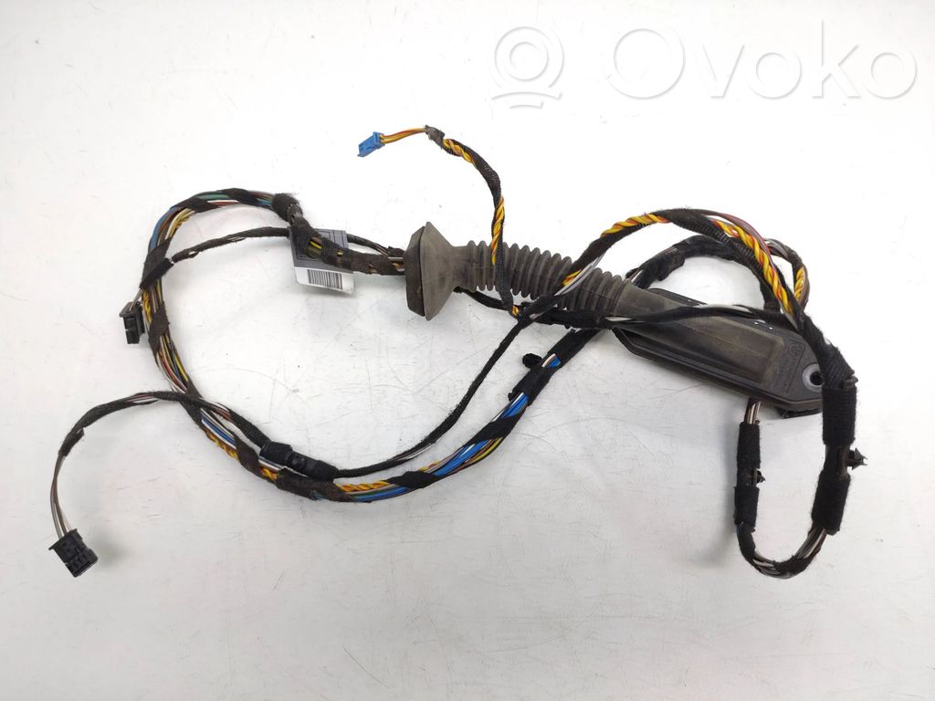 BMW 3 E90 E91 Galinių durų instaliacija 