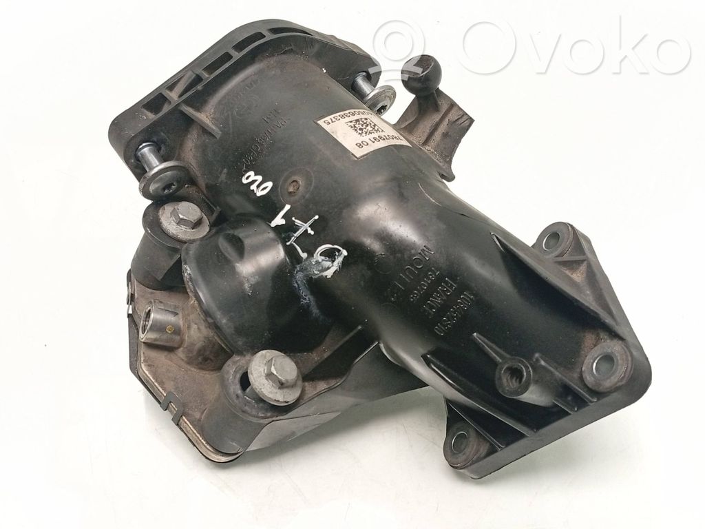 BMW 5 F10 F11 Air intake duct part 