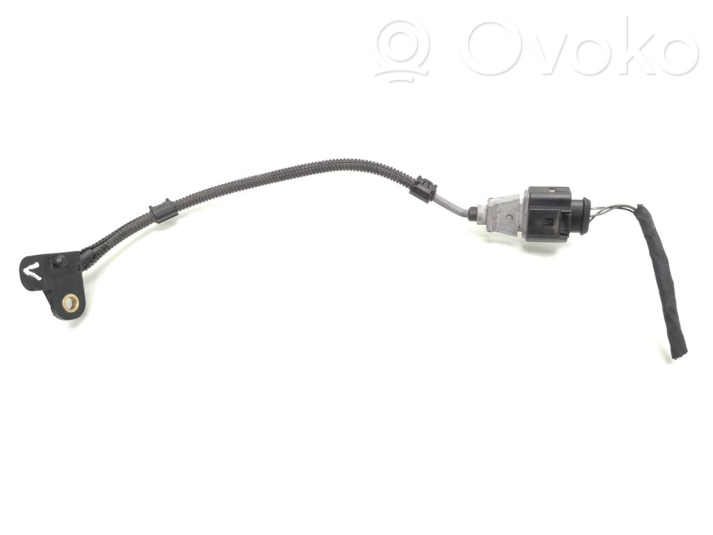 Volkswagen Touran I Camshaft position sensor 