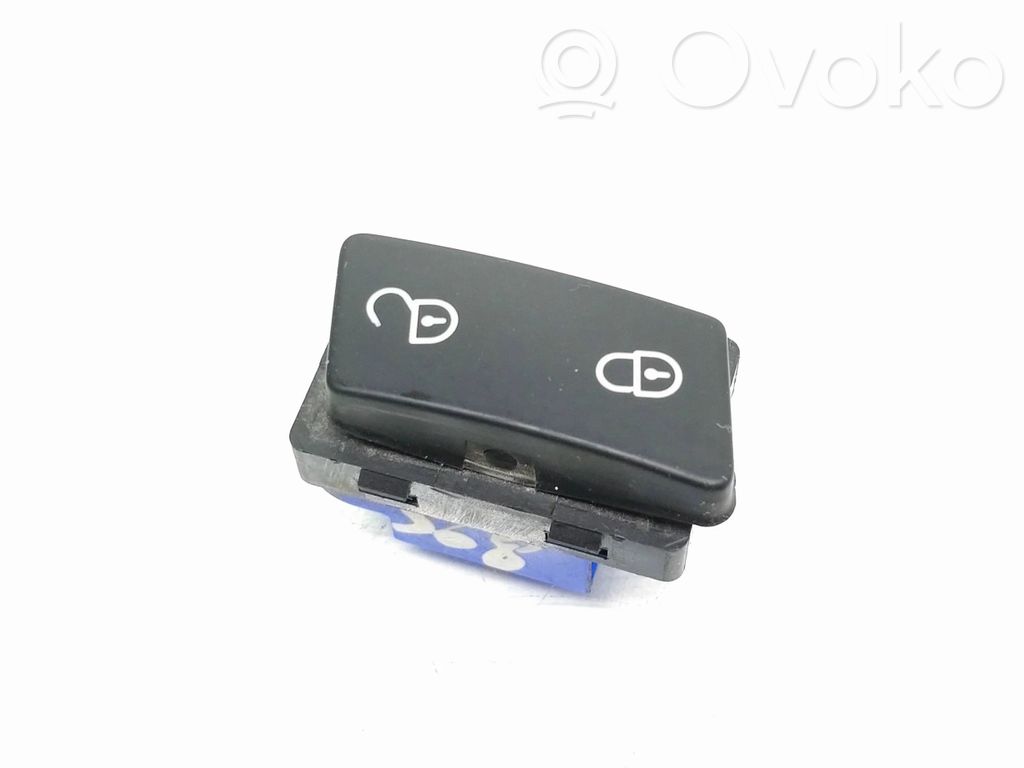 Volkswagen Caddy Central locking switch button 
