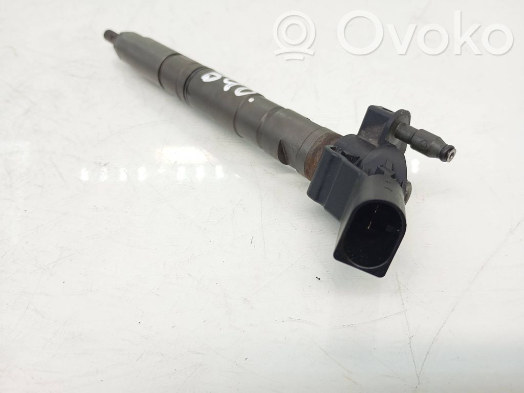 Audi A5 8T 8F Fuel injector 